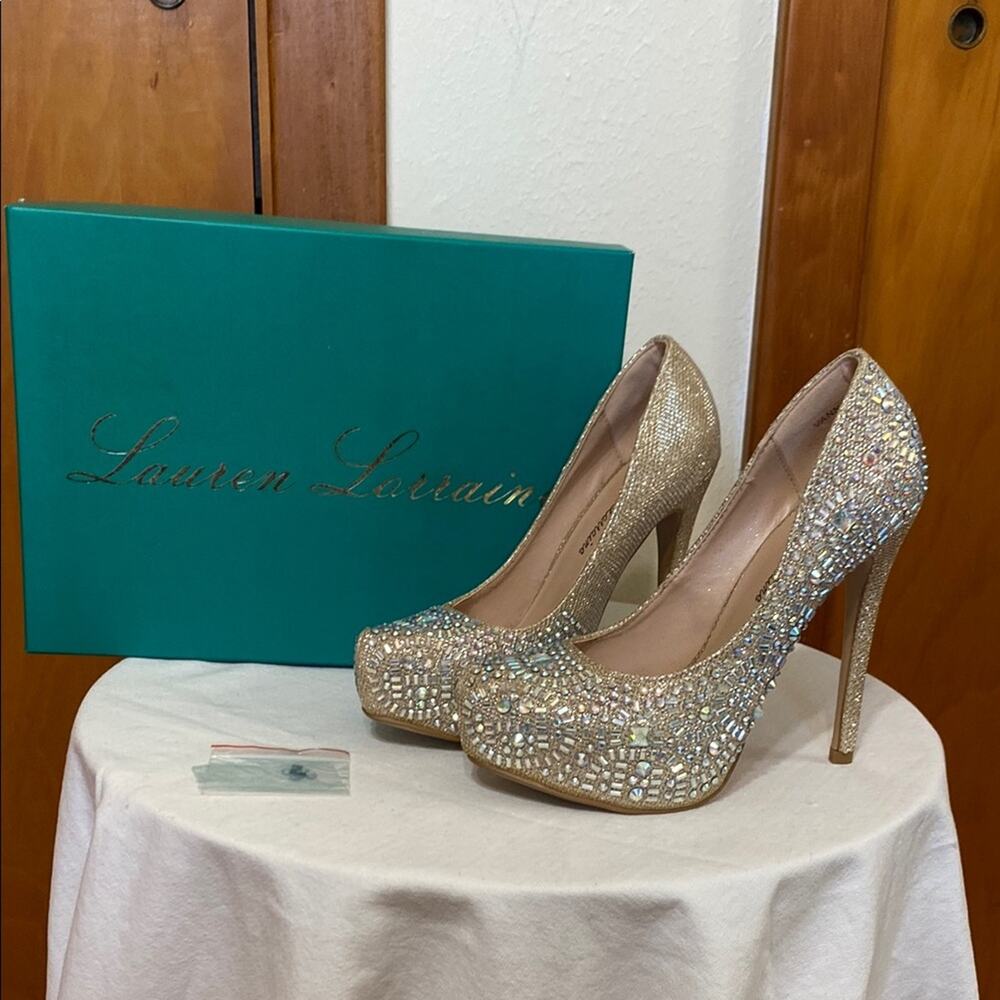Lauren Lorraine Silver Rhinestone Embellished Platform Heels Pumps Event Party